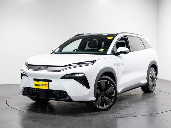 2026 Byd Sealion 8 Dynamic Hybrid FWD