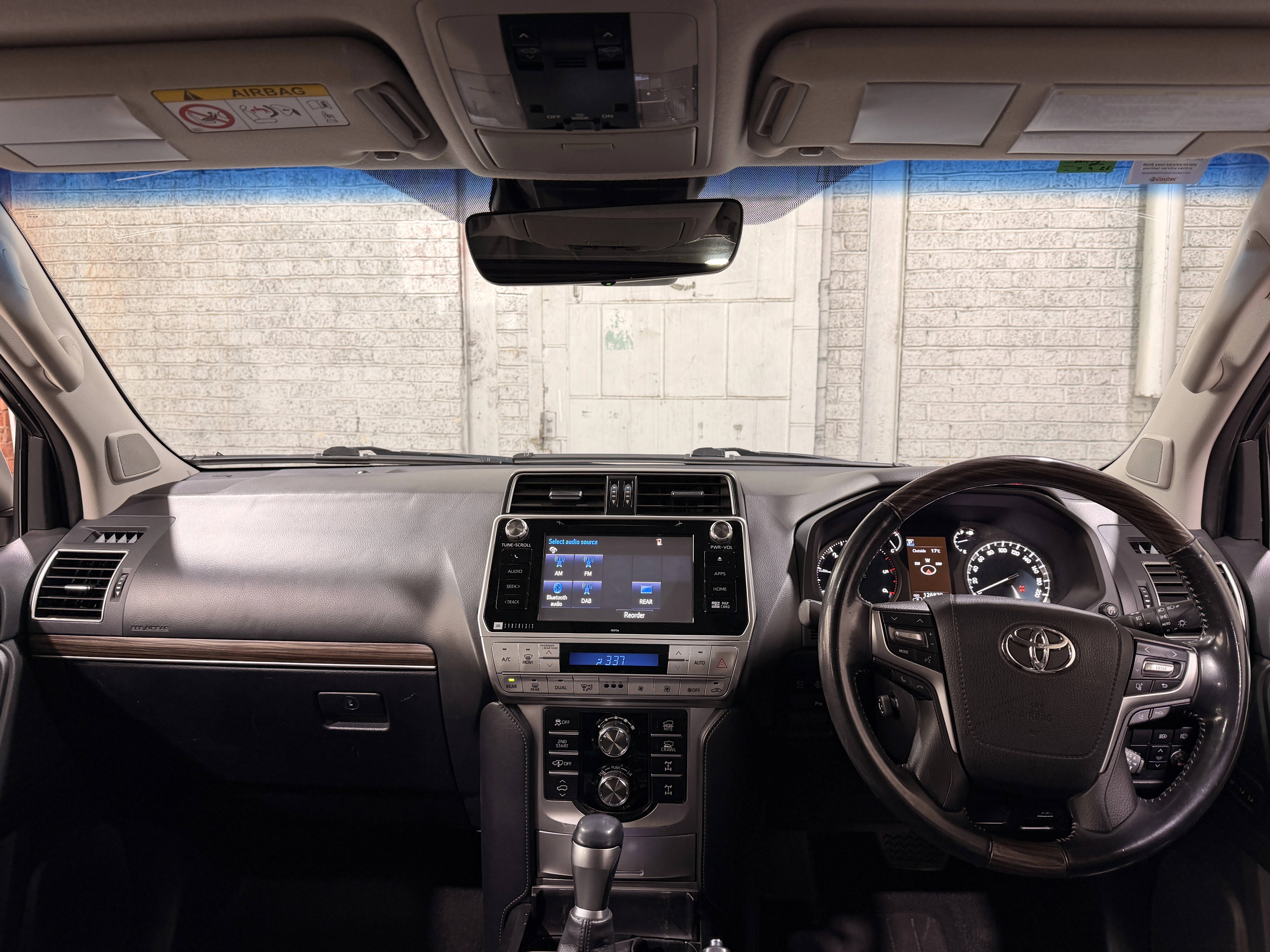 Photo 18