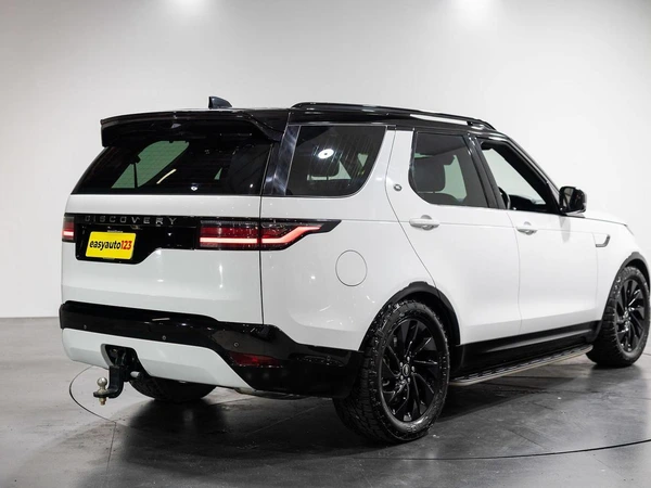 2023 Land Rover Discovery D300 Dynamic SE 4WD Diesel Automatic