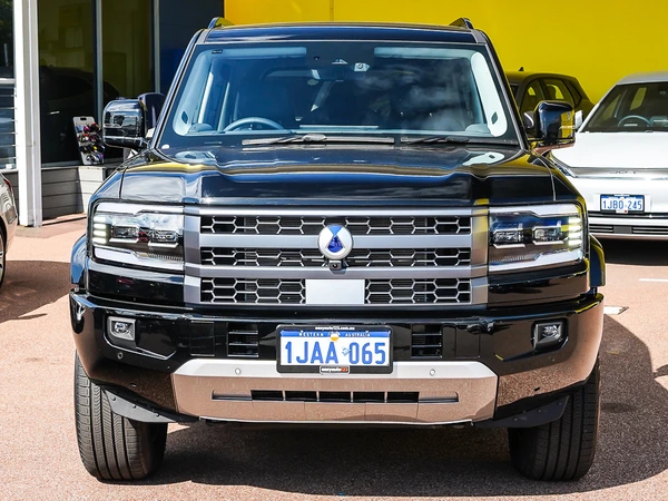 2025 Denza B5 Hybrid AWD CVT Automatic