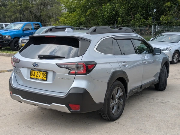 2021 Subaru Outback AWD Automatic Petrol