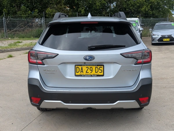 2021 Subaru Outback AWD Automatic Petrol