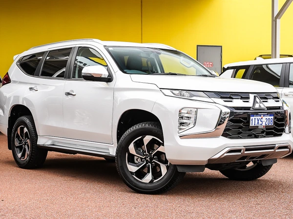 2025 Mitsubishi Pajero sport GLS 4WD Automatic Diesel
