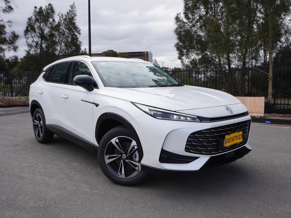 2025 Mg Hs Vibe Dual-Clutch (DCT) Petrol Front Wheel Drive