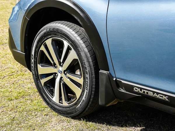 2019 Subaru Outback 2.5i Premium AWD 2.5L Boxer Engine CVT Transmission