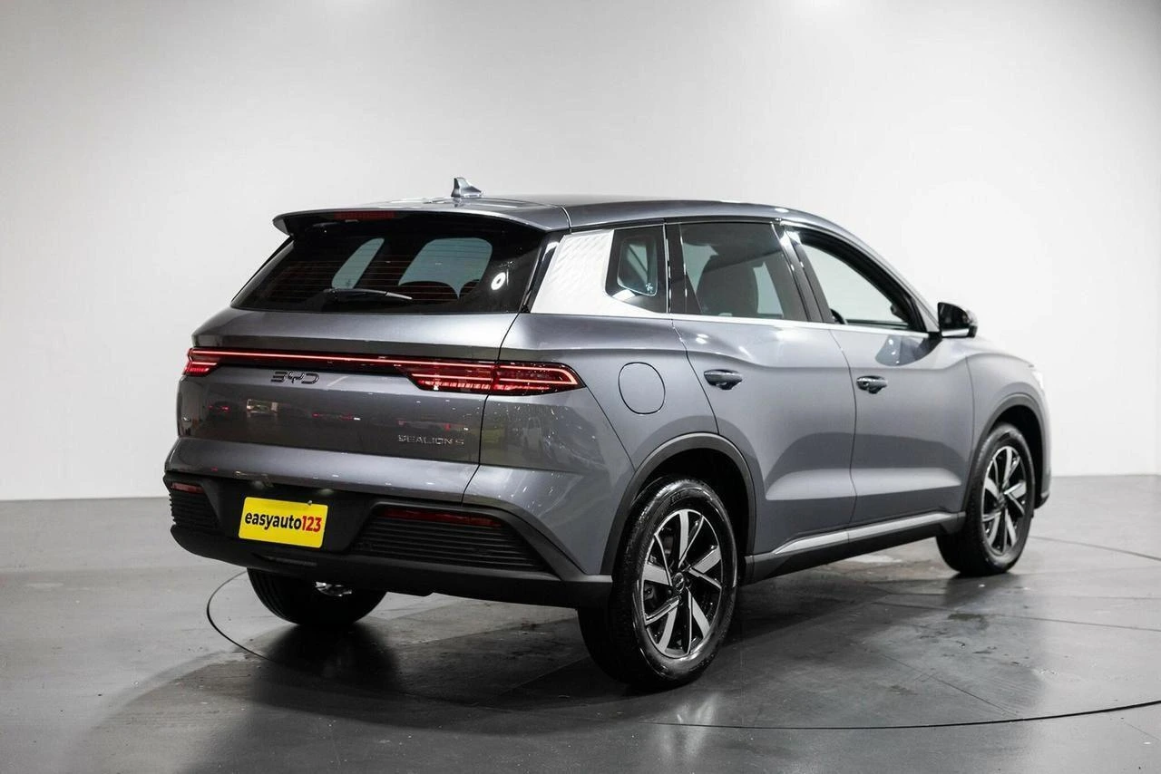 Photo 5
