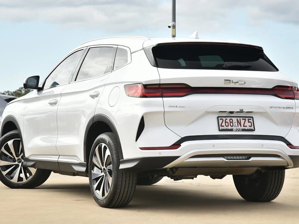 2025 Byd Sealion 6 Luxury Electric FWD