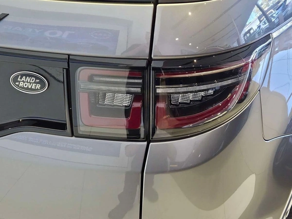 2021 Land Rover Discovery Sport P250 R-Dynamic HSE AWD 7 Seats