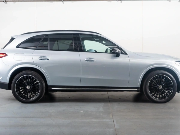 2026 Mercedes-Benz GLC-Class 350e Wagon AWD Panoramic Sunroof Heated Seats