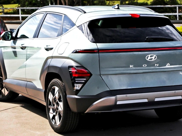 2026 Hyundai Kona Hybrid Premium Sports Dual-Clutch Front Wheel Drive
