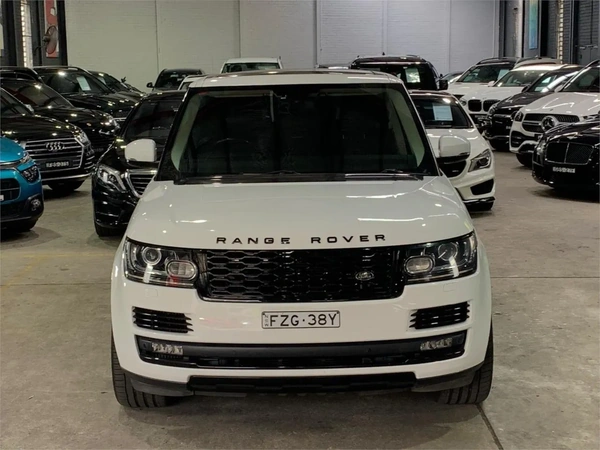 2013 Land Rover Range Rover Vogue 4WD Automatic