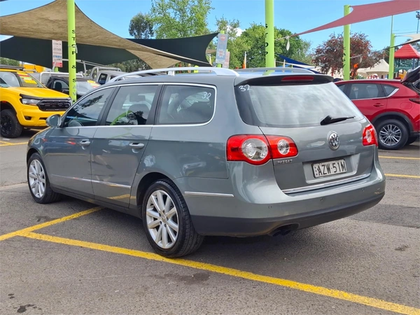2006 Volkswagen Passat Wagon TDI Dual-Clutch Diesel