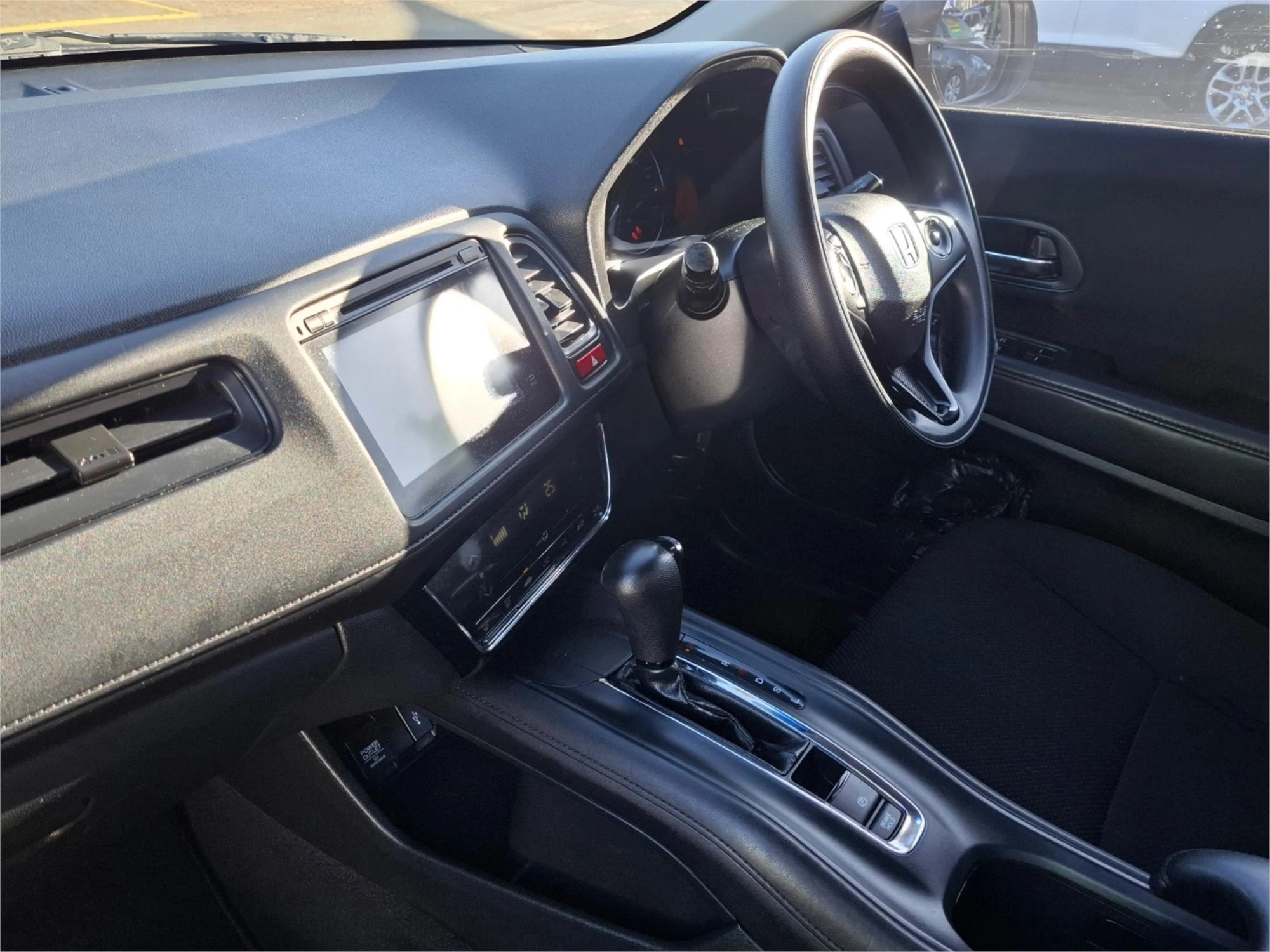 Photo 19