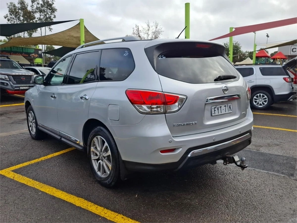 2013 Nissan Pathfinder ST-L Wagon 7 Seats CVT Petrol