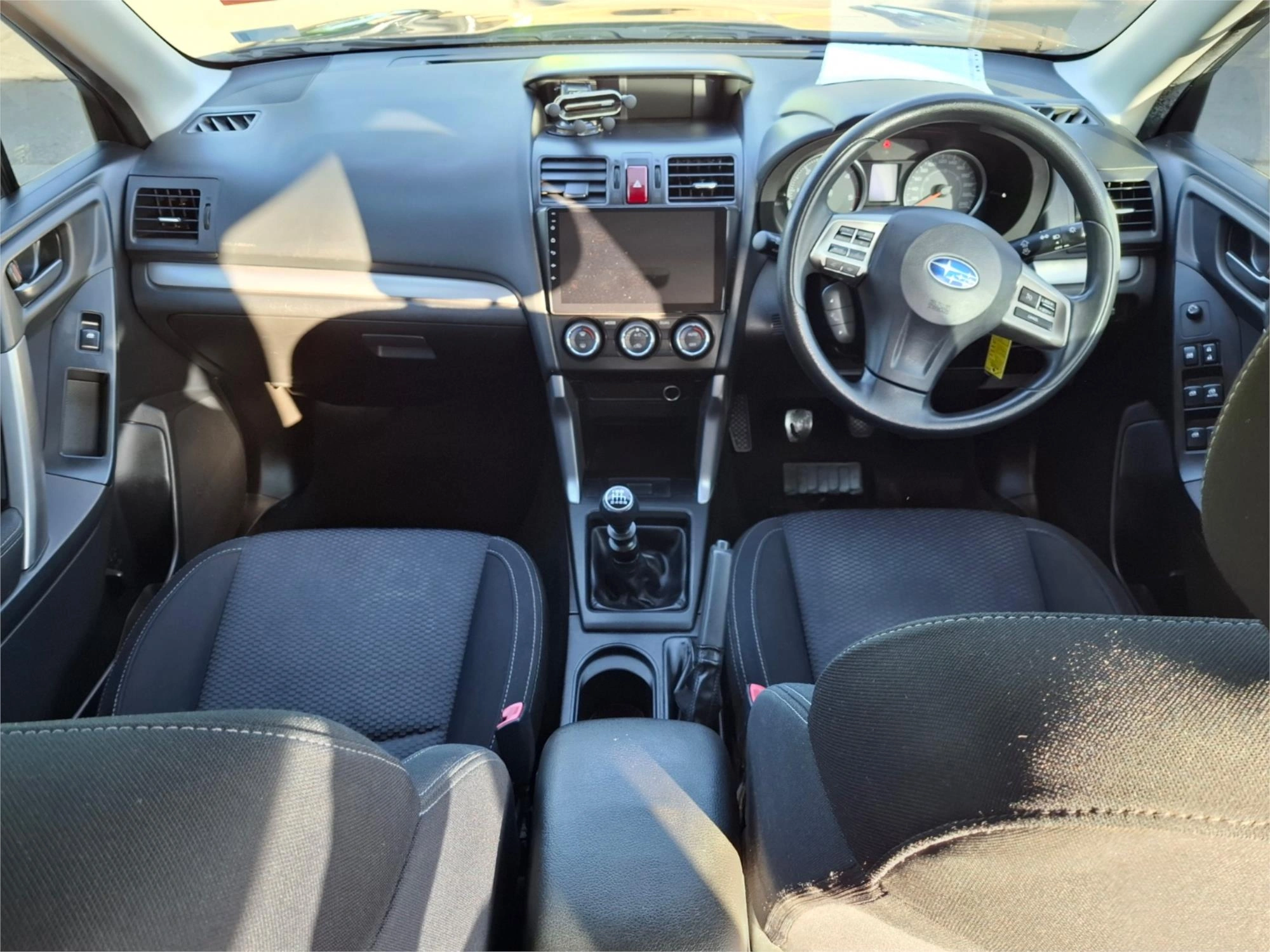 Photo 12