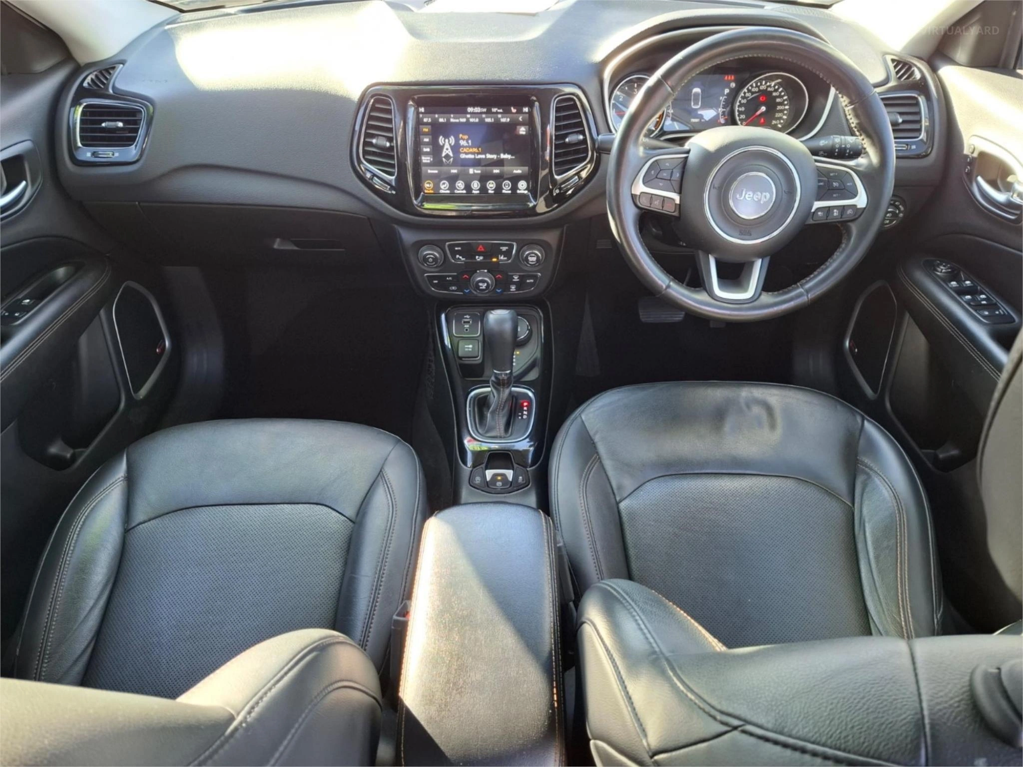Photo 12
