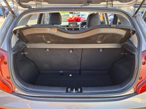 2018 Jeep Compass M6 Limited AWD Automatic Diesel