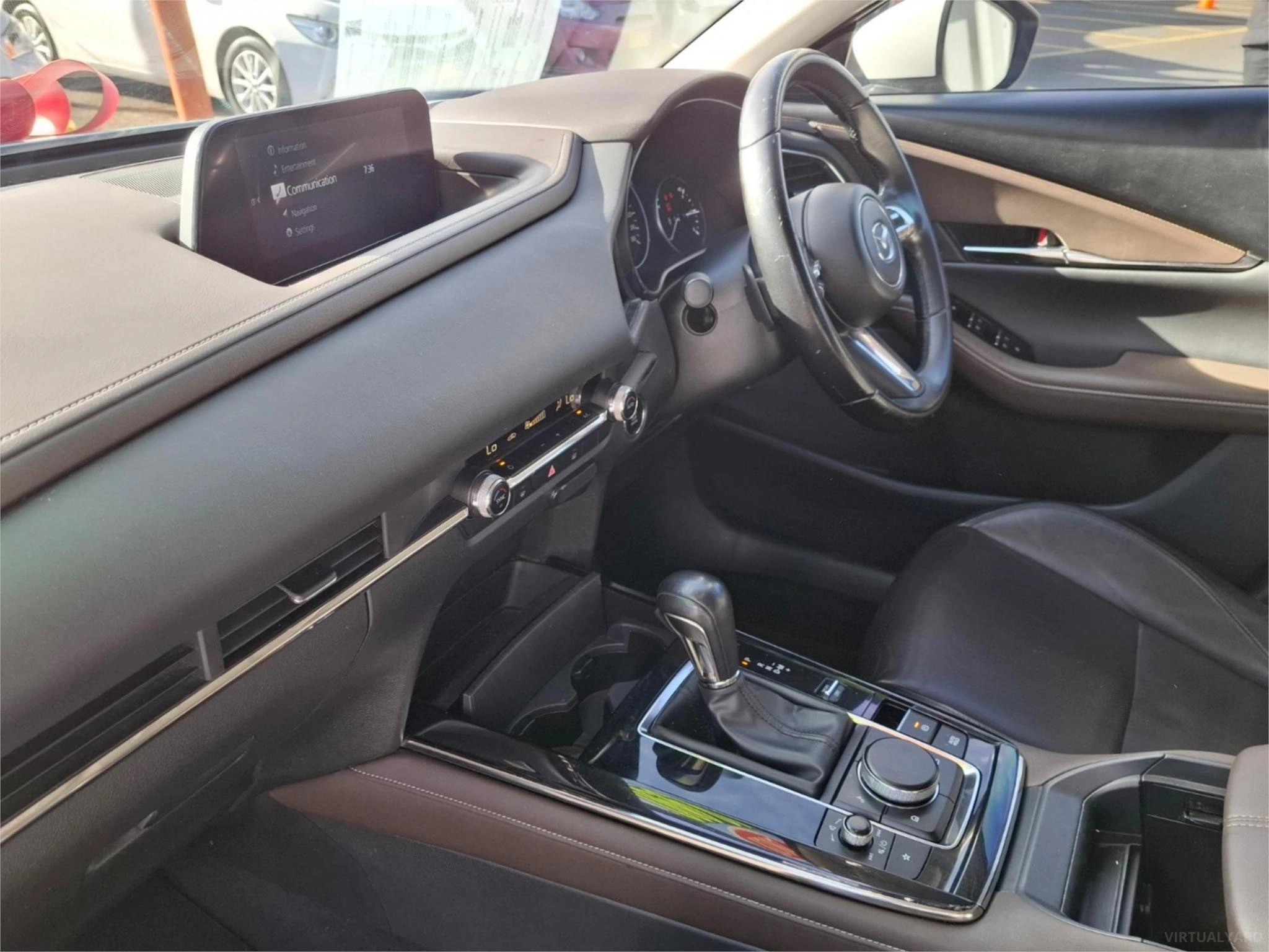 Photo 19
