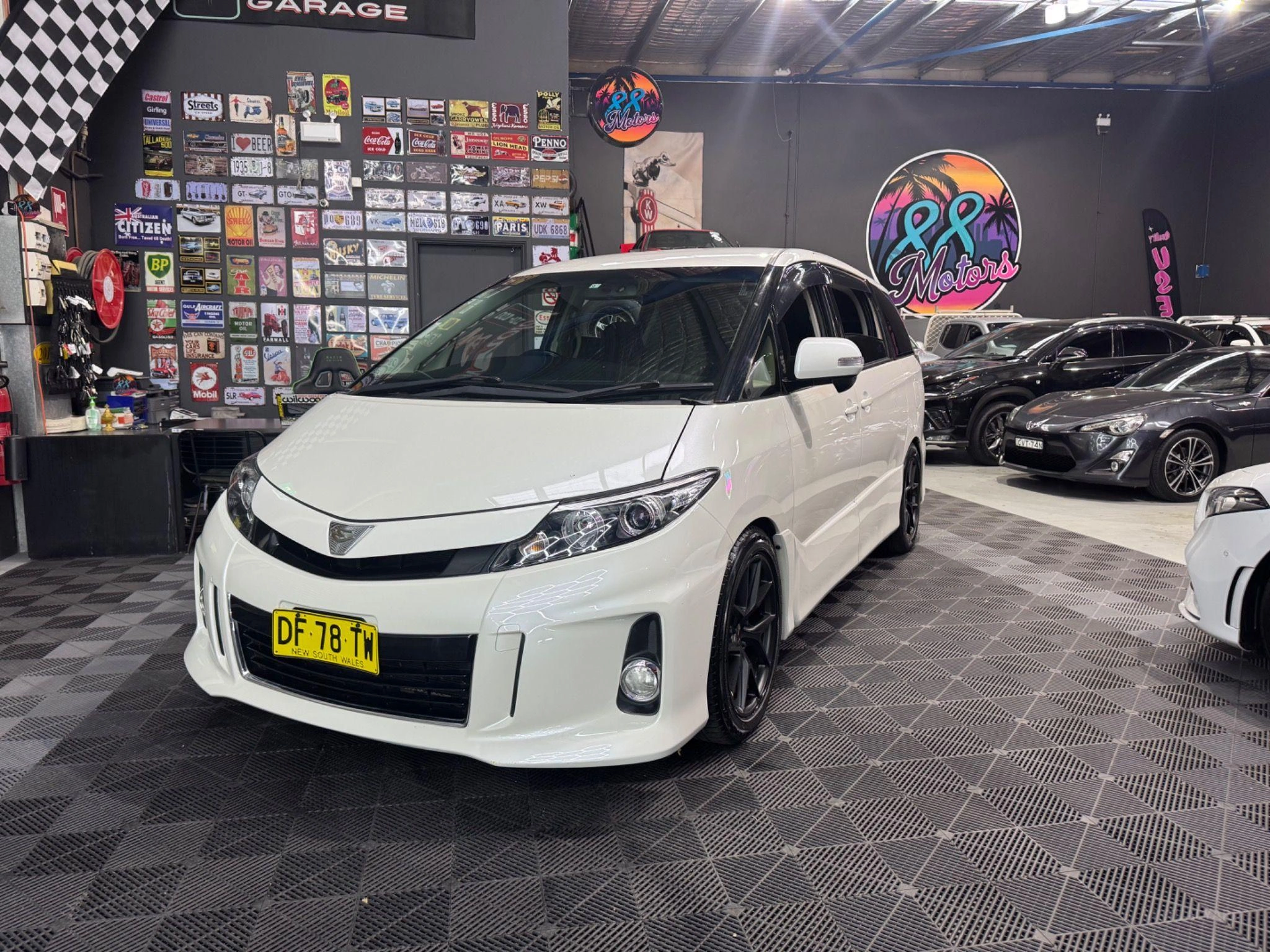 Photo 4