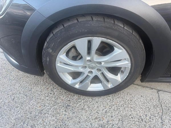 2018 Holden Calais V AWD Automatic