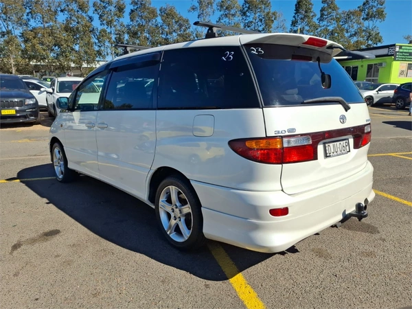 2000 Toyota Estima G Wagon 4WD Automatic