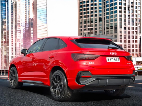 2022 Audi Q3 S line Dual-Clutch (DCT) Petrol