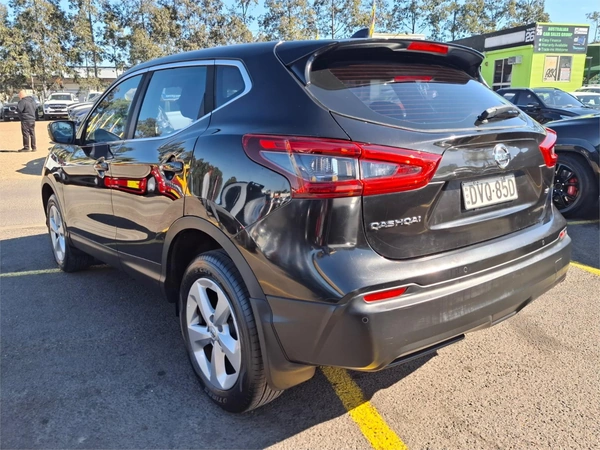 2018 Nissan Qashqai ST Wagon CVT Petrol