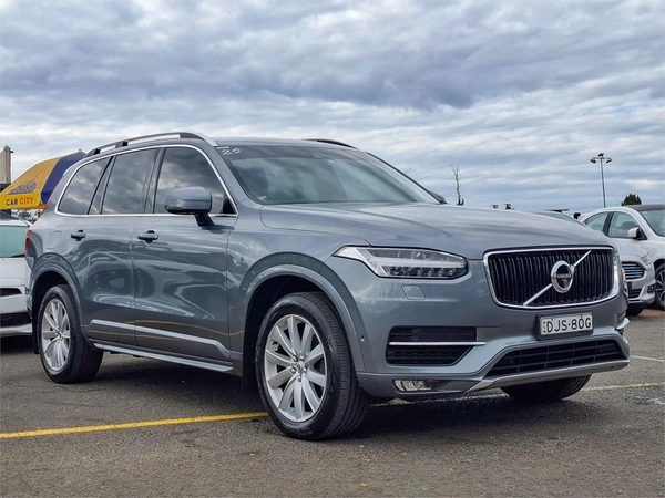 2016 Volvo XC90 Momentum AWD Diesel Automatic