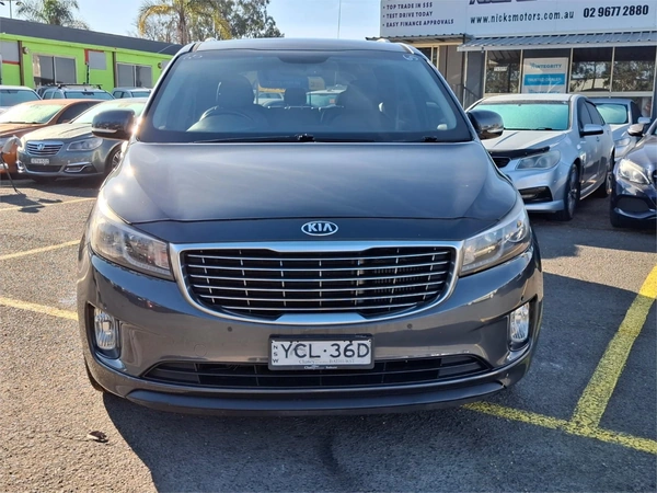 2016 Kia Carnival SLi Diesel Sports Automatic