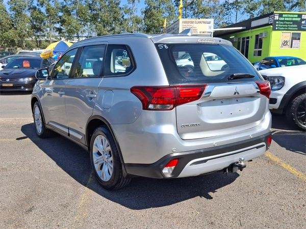 2019 Mitsubishi Outlander ES ADAS AWD CVT