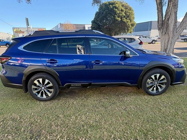 2023 Subaru Outback Touring XT AWD CVT