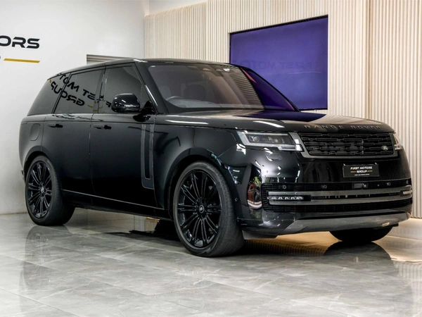2023 Land Rover Range Rover P400 SE AWD Sports Automatic